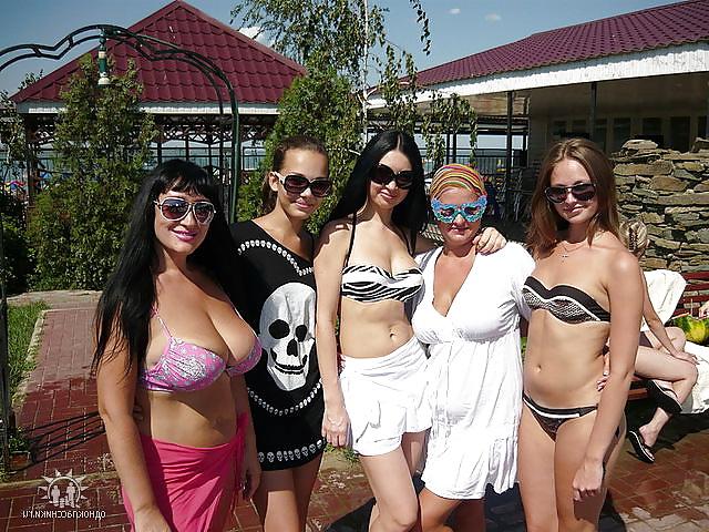 19P Busty Russian Woman 1769