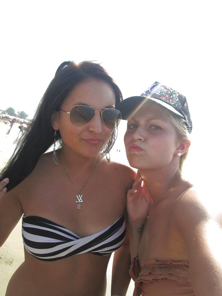 25P Sexy teens beach - 3