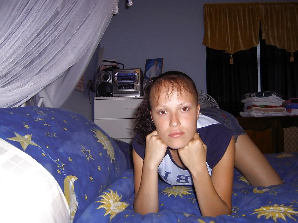 13P BRIT AND FRIENDS FROM SCHOOL