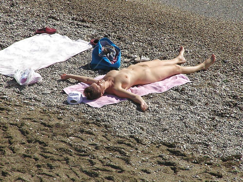 25P Come to my beach