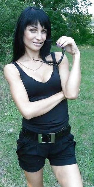 25P Serbian milf and mature NOT NUDE 5