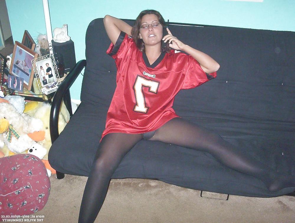 25P Nylon upskirt 28