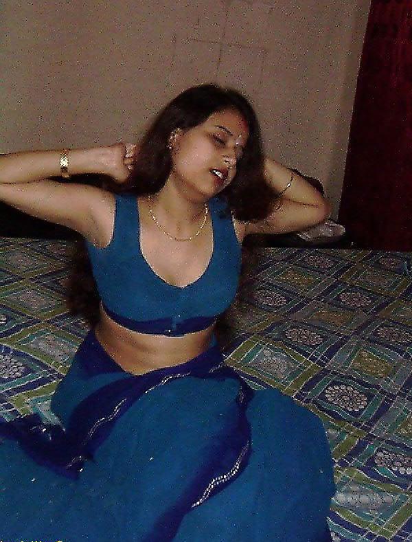 25P INDIAN WIFE GUNJAN -INDIAN DESI PORN SET 8.9