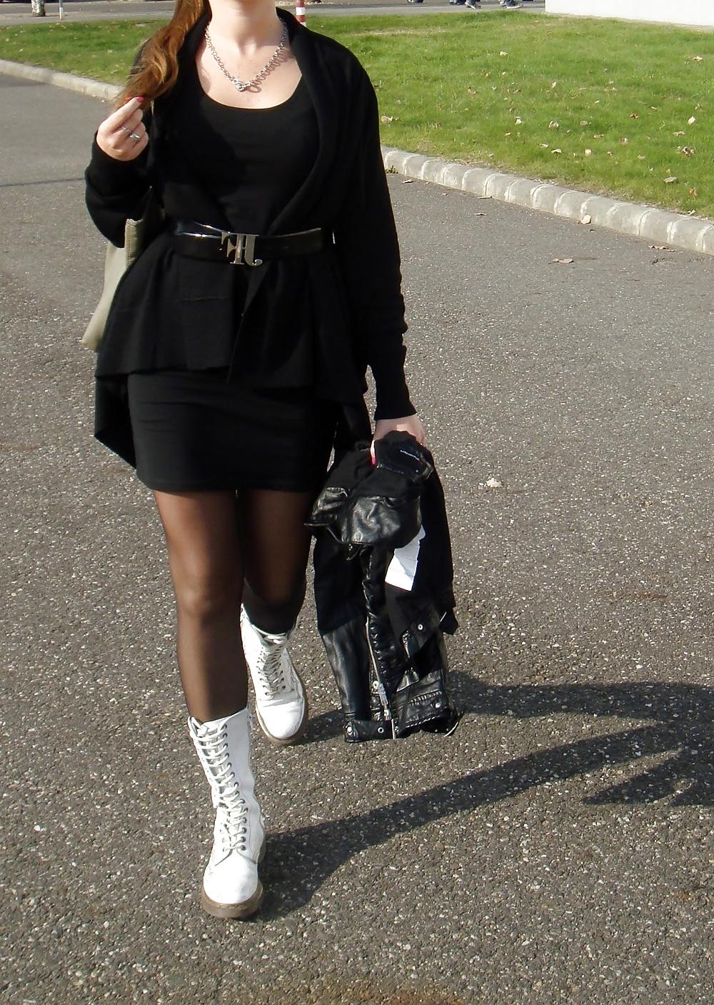 25P Nylon-Upskirt 29