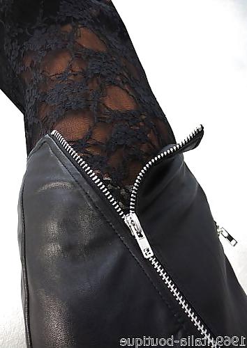 13P Tight Leather Skirt With Zipper