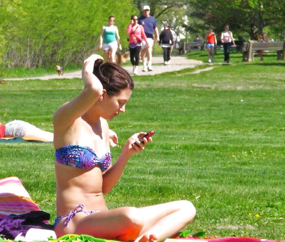 25P Girls (Bikini and Beach) 2