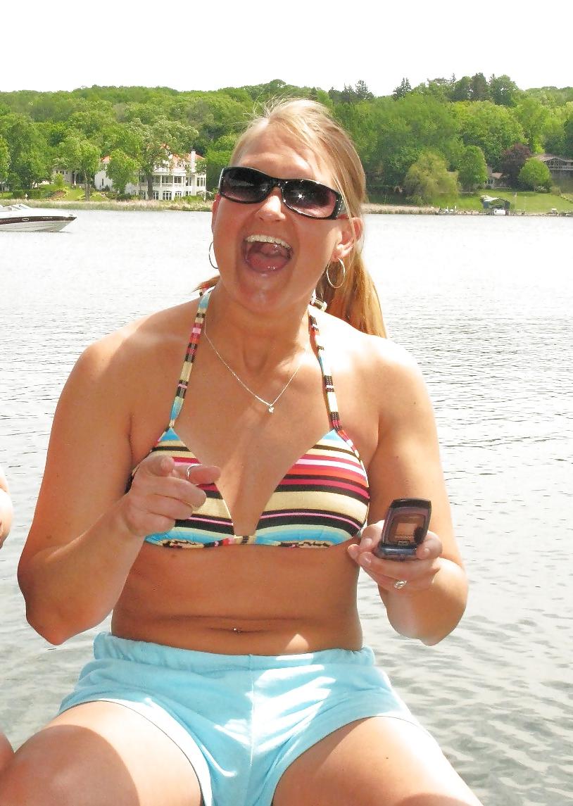 25P Girls (Bikini and Beach) 2