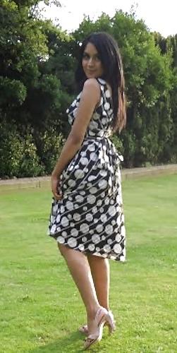 25P Mevish: Young Pakistani Milf -FOR COMMENTS