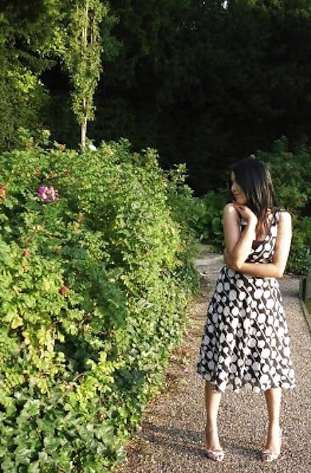 25P Mevish: Young Pakistani Milf -FOR COMMENTS