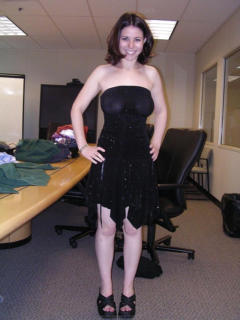 25P Sexy office whore