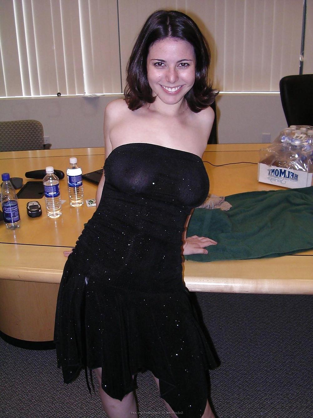 25P Sexy office whore
