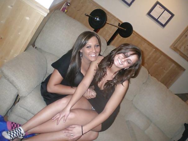 25P Panty Flashing & Upskirt 2