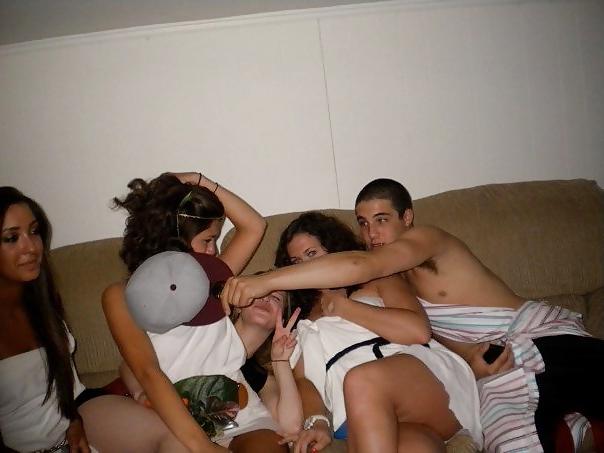 25P Panty Flashing & Upskirt 2