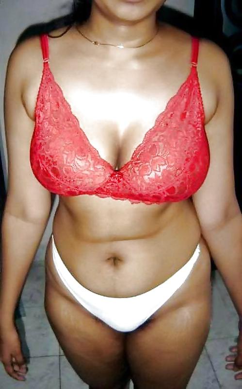 25P Indian Milfs. 