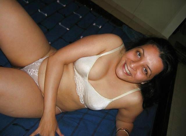25P Indian teen nude 590