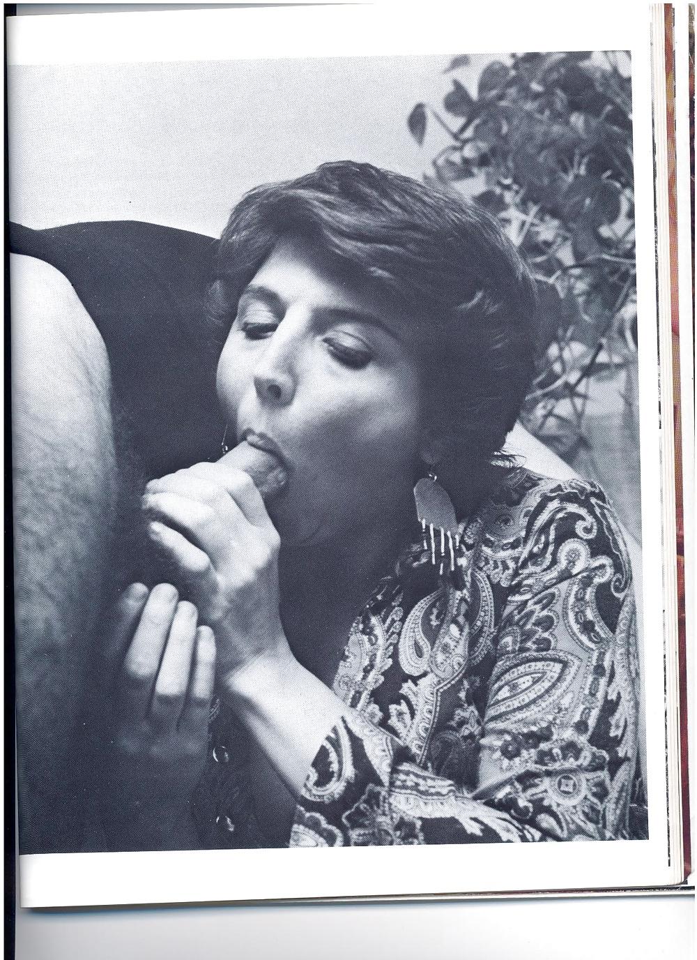 25P Mature Woman's Coffee Break