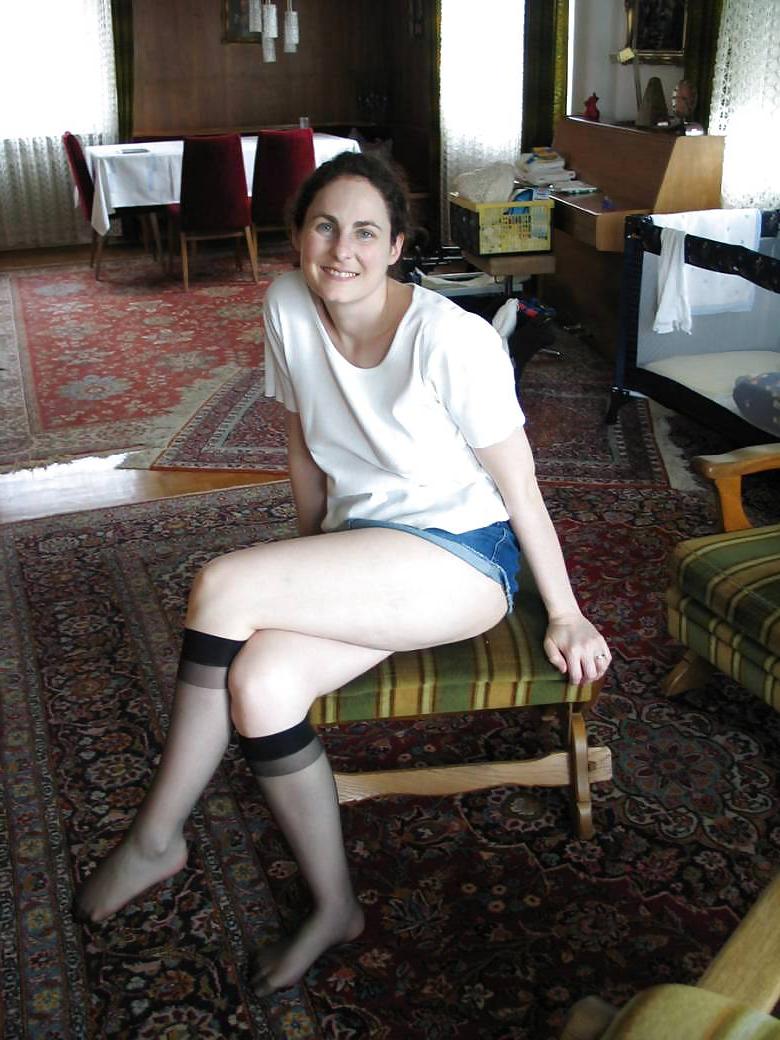14P Milf Woman - Close-ups