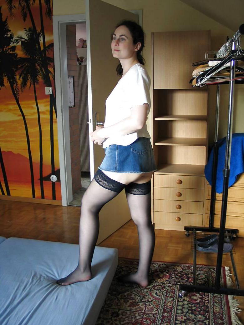 14P Milf Woman - Close-ups