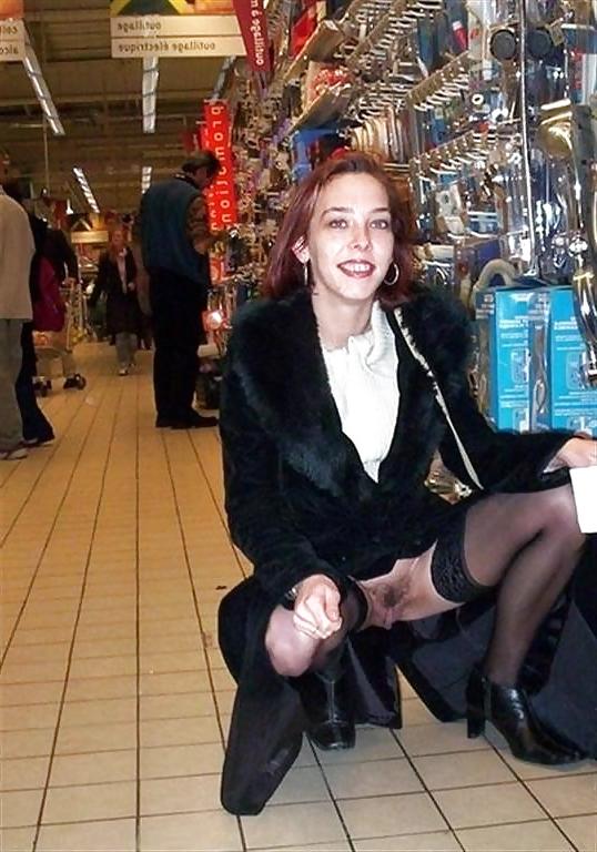 24P Bottomless and Hairy at the Shops