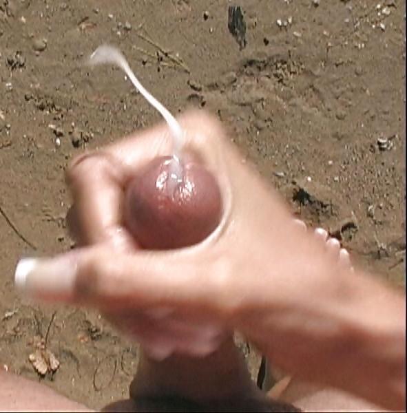 16P My Big Cum With My GF's Hand At The Beach