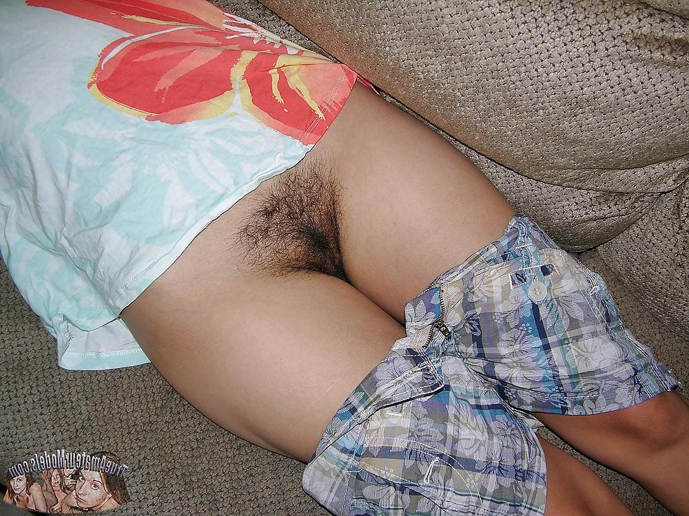 13P Amateur Indian Hairy Bush