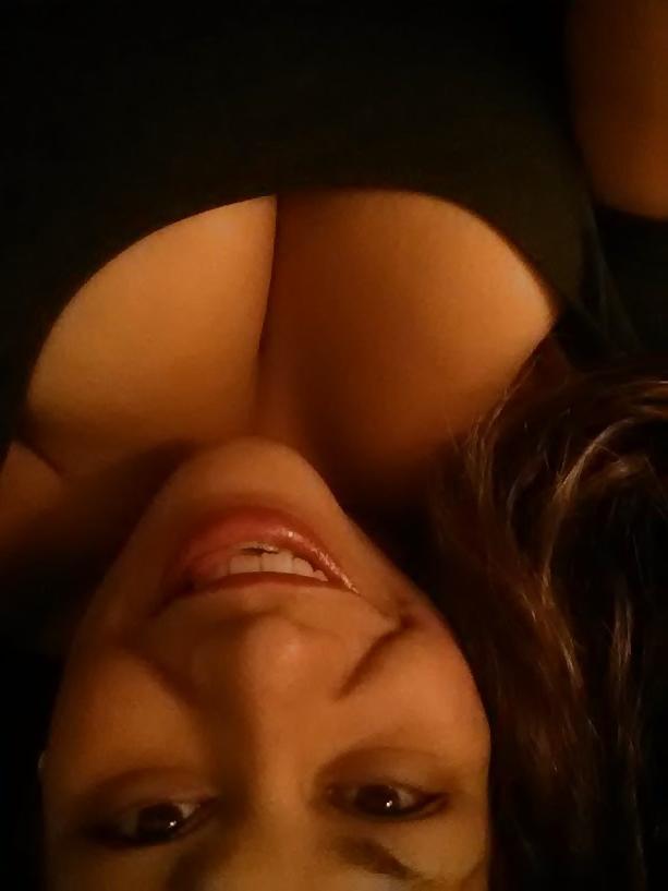 25P Thick big tits latina milf