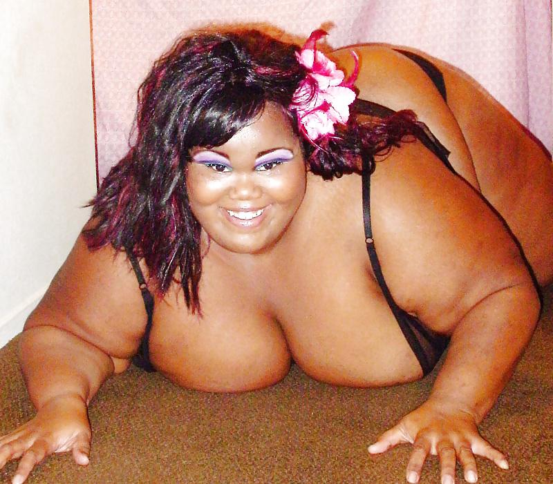 16P More of this super cute big black beautiful woman