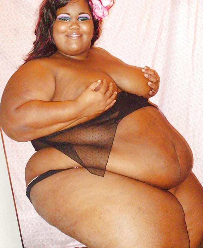 16P More of this super cute big black beautiful woman