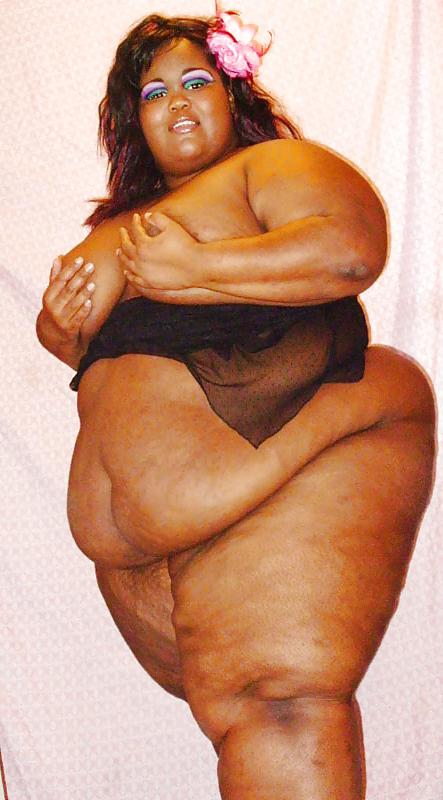16P More of this super cute big black beautiful woman