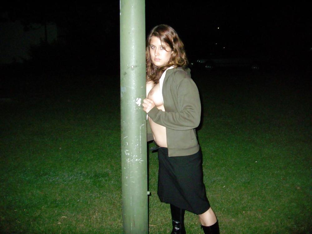 25P Public 17 outdoor flashing nudist