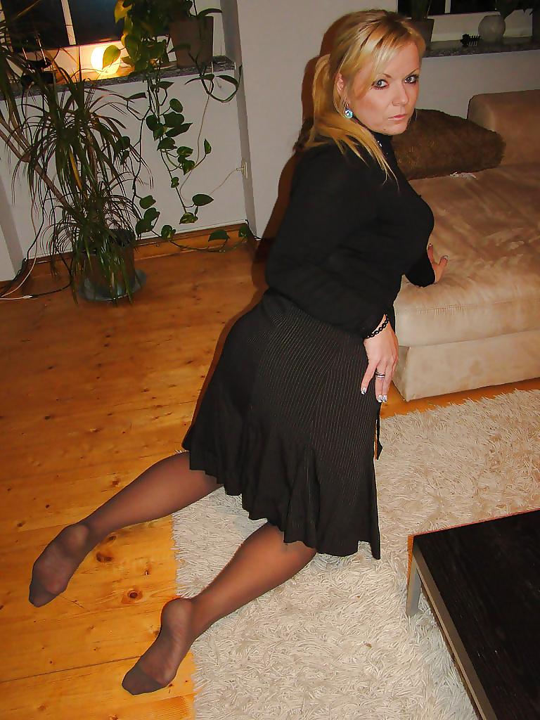 25P The Milf Files Part 19