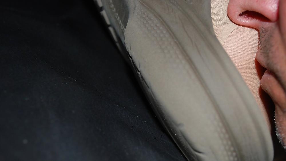 21P Ah le pouvoir du nylon...