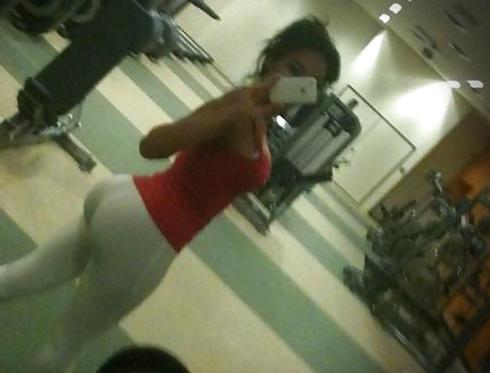 25P Very tight pants 2