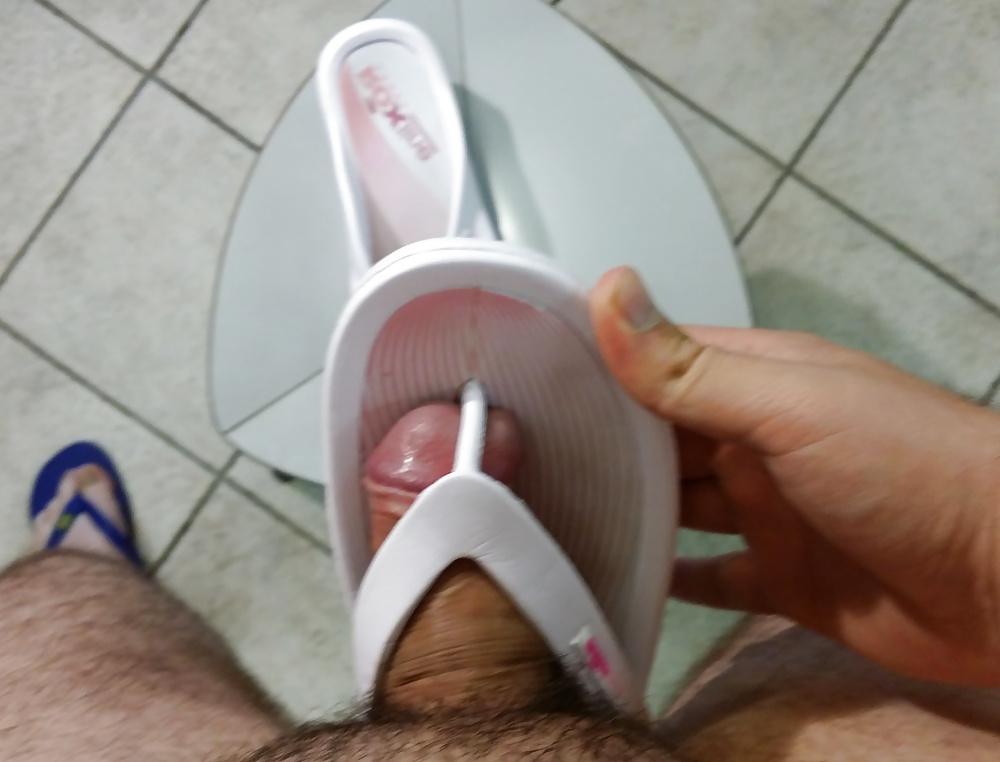 8P Fuck and cum my mother's fitness flip flops summer sandals