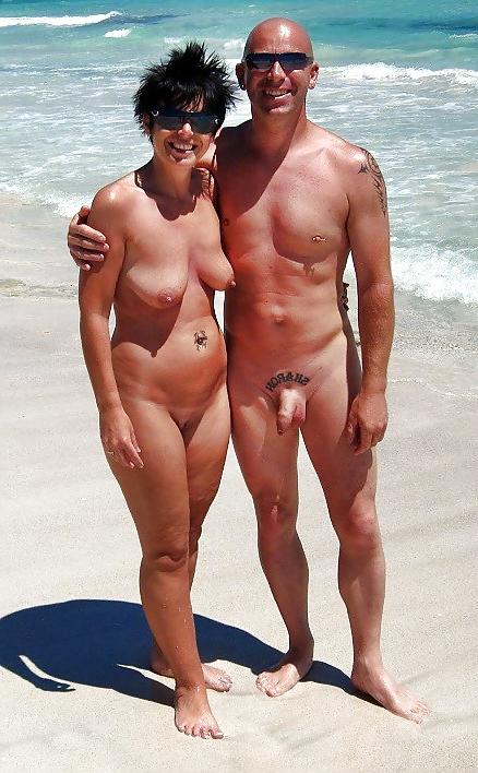 21P Beach Couple