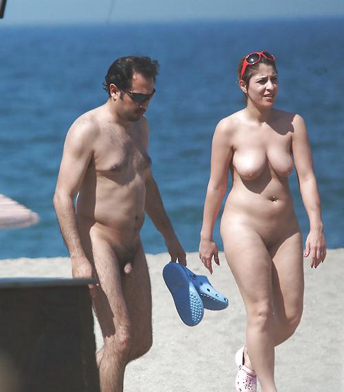 21P Beach Couple