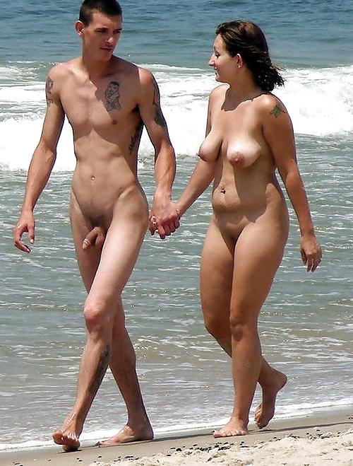 21P Beach Couple