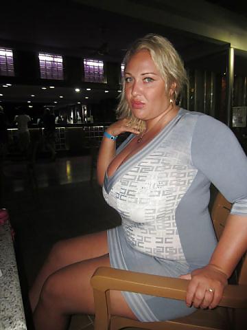 25P Busty Russian Woman 1941