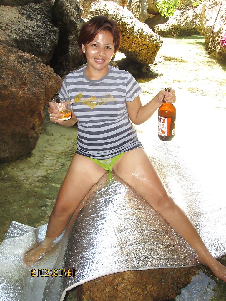 11P Pinay Milf Victoria 2