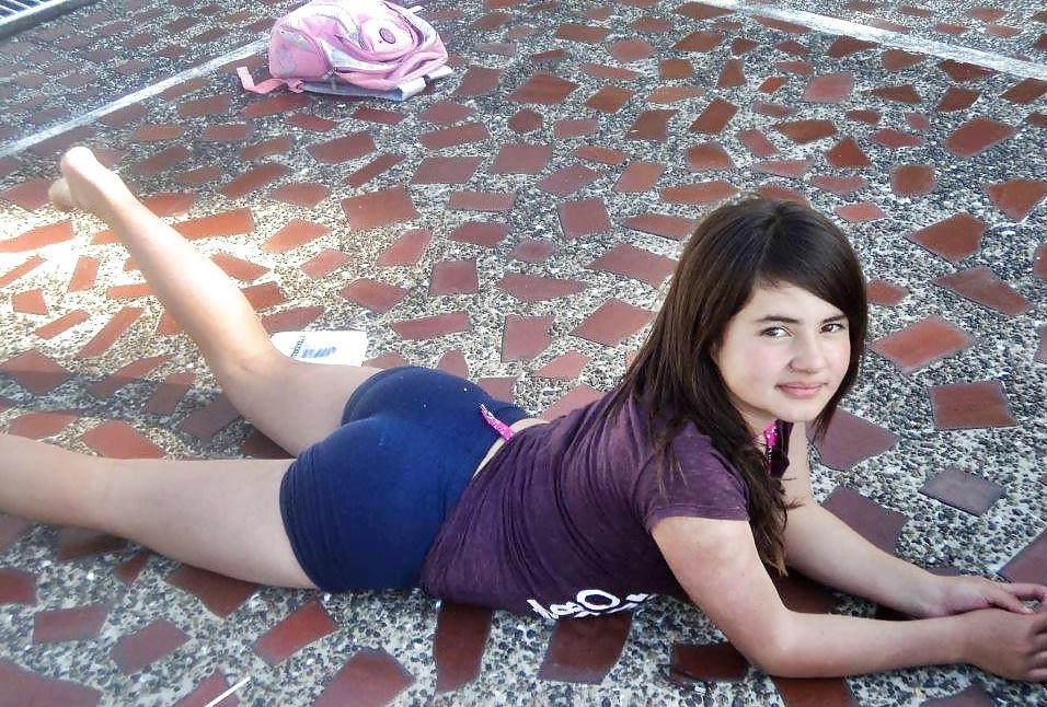 25P TEENS LATINAS DE CULOS BELLOS....6