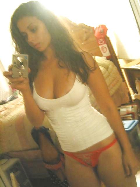 7P Latino amateur selfshot naked