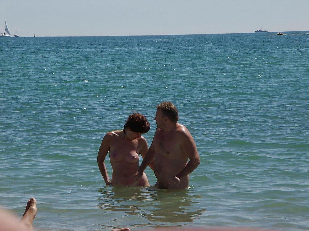 25P Come to my beach