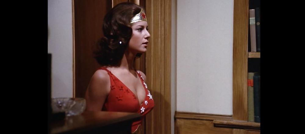 25P Wonder Woman Stills