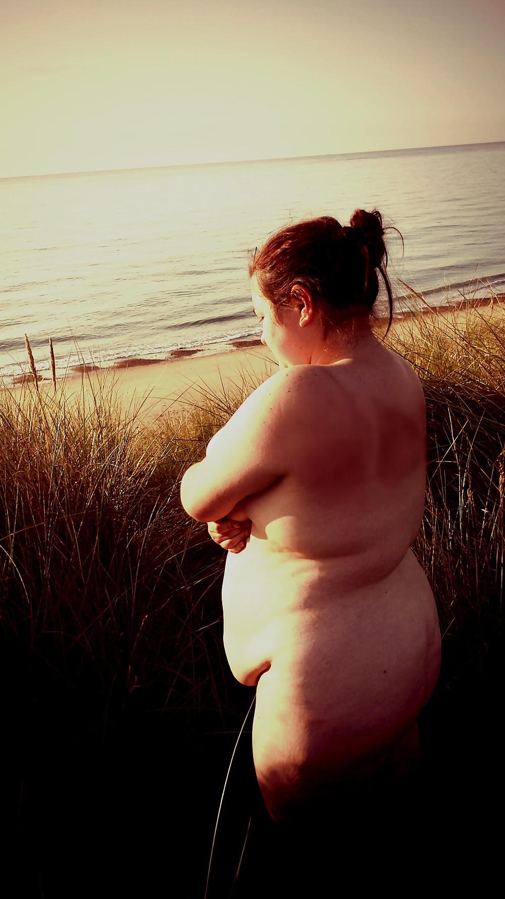 8P BBW Princess at the beach pt 1
