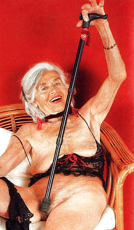 25P I just love very old women