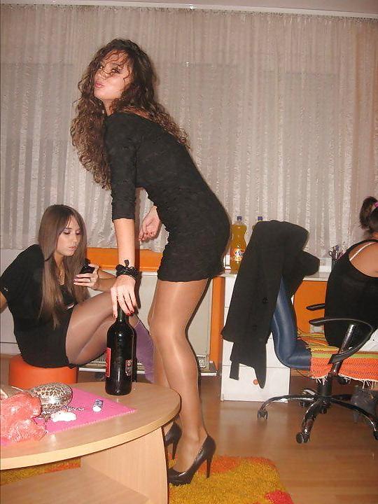 25P Nylon upskirt 43