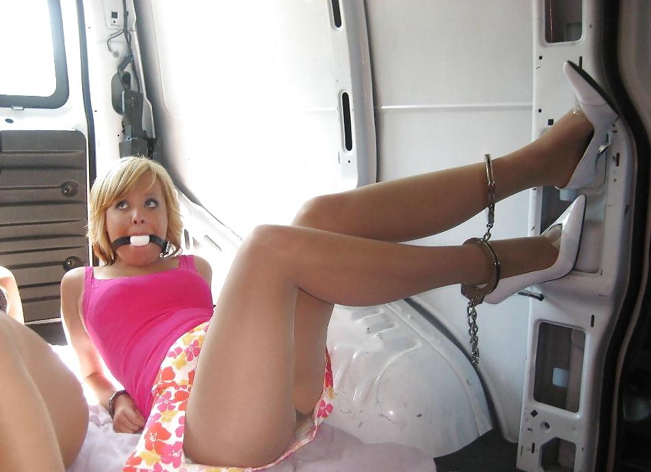25P Ropes,leather,chains and pantyhose 1.