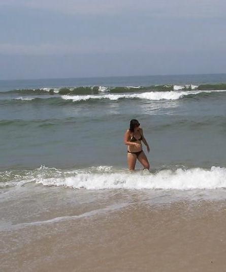 6P Beach Girl