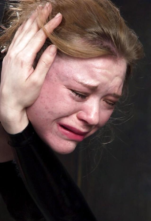 25P Don't Cry Baby (Faces of Broken Whore !!)