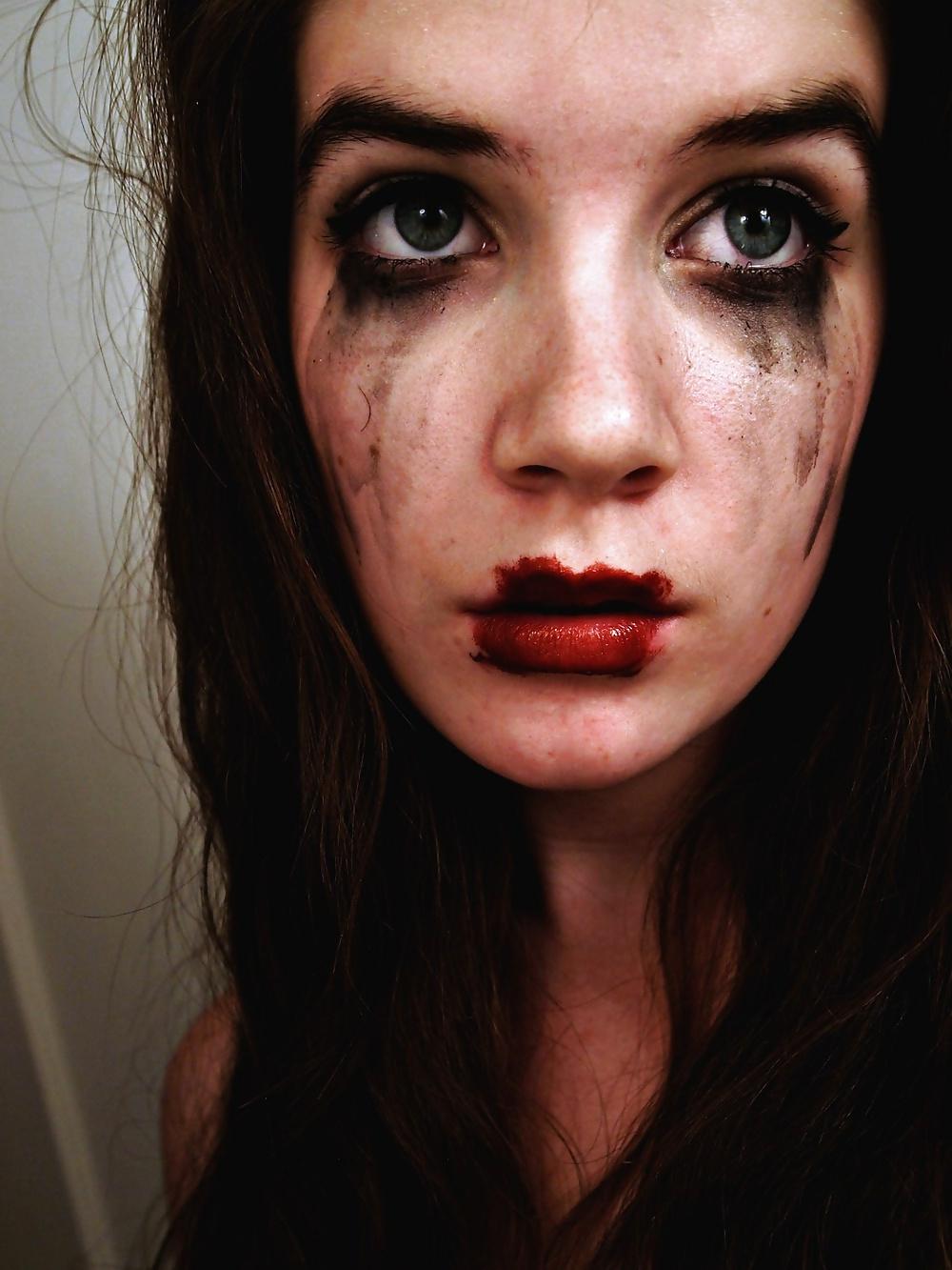 25P Don't Cry Baby (Faces of Broken Whore !!)